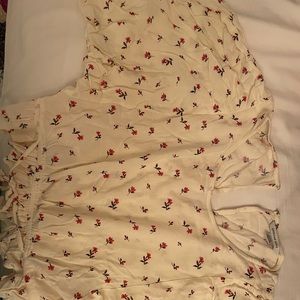 American Eagle summer shirt